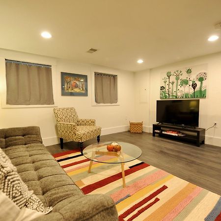 וושינגטון Cherry Blossom Townhouse, Easy Dc Access מראה חיצוני תמונה