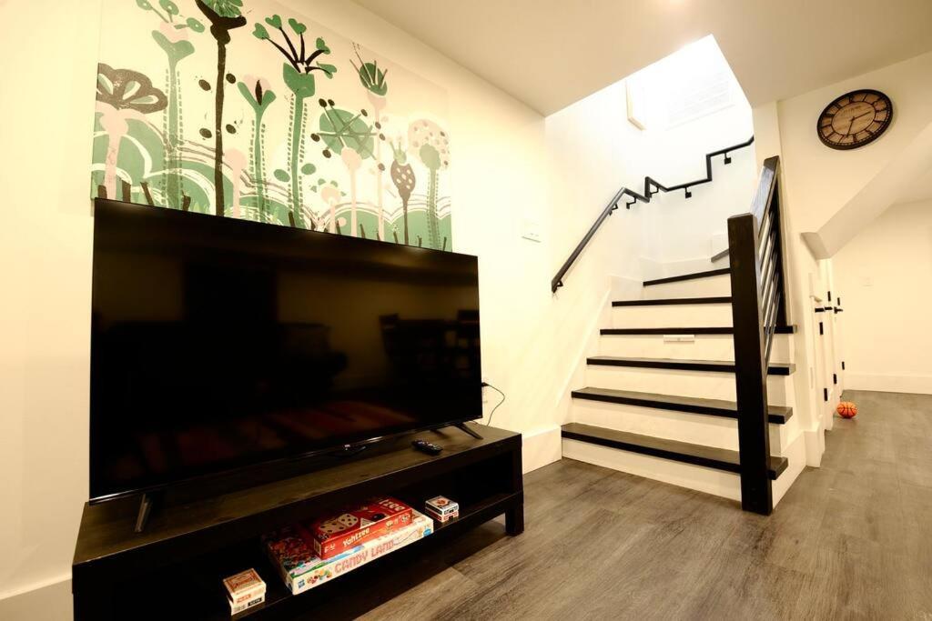וושינגטון Cherry Blossom Townhouse, Easy Dc Access מראה חיצוני תמונה