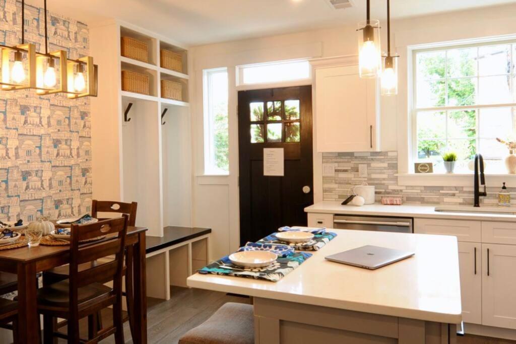 וושינגטון Cherry Blossom Townhouse, Easy Dc Access מראה חיצוני תמונה