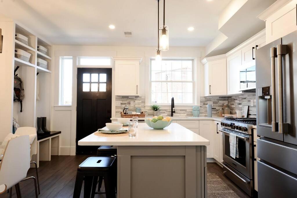 וושינגטון Cherry Blossom Townhouse, Easy Dc Access מראה חיצוני תמונה