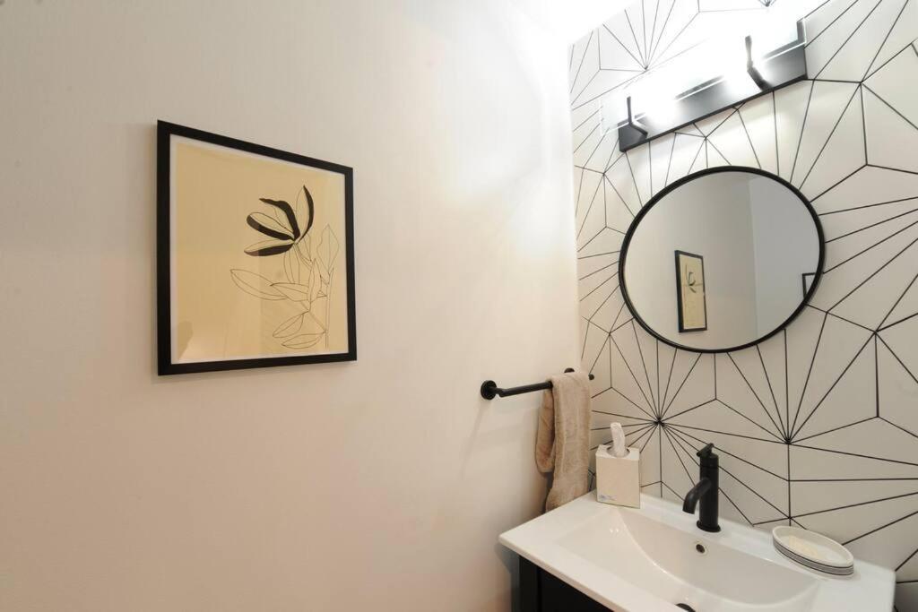וושינגטון Cherry Blossom Townhouse, Easy Dc Access מראה חיצוני תמונה